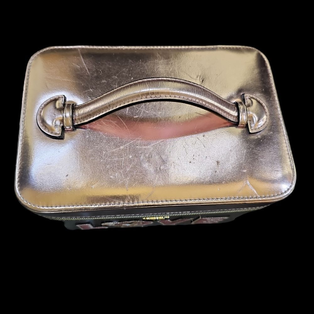 VICTORIA'S SECRET Love Runway Train Case - Picture 3 of 6